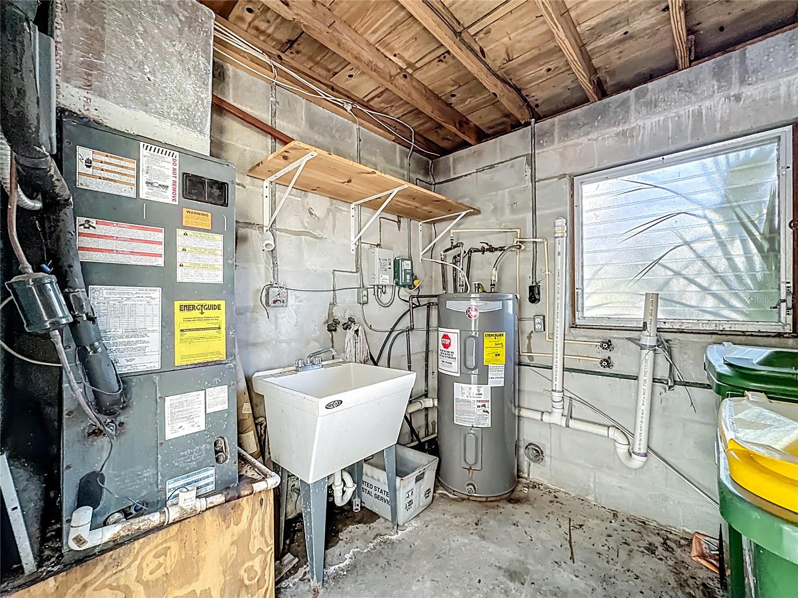 Image 21 of 22 For 129 Pierson Lane