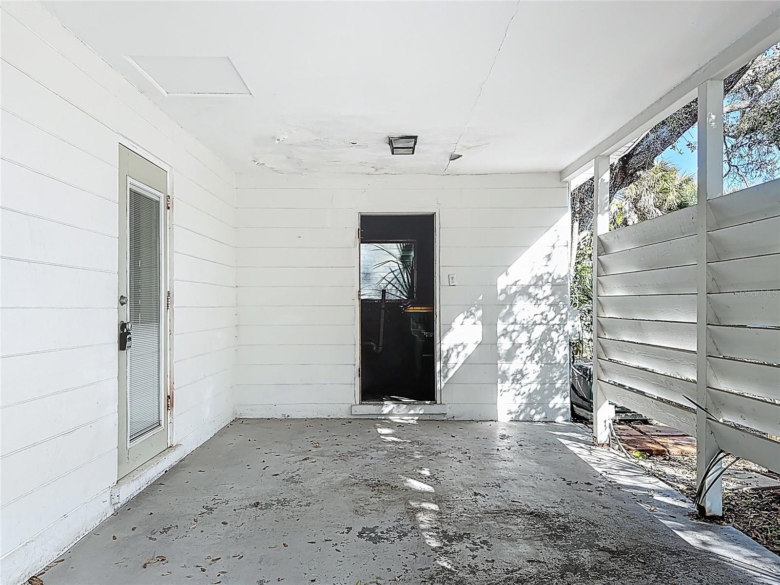 Image 6 of 22 For 129 Pierson Lane