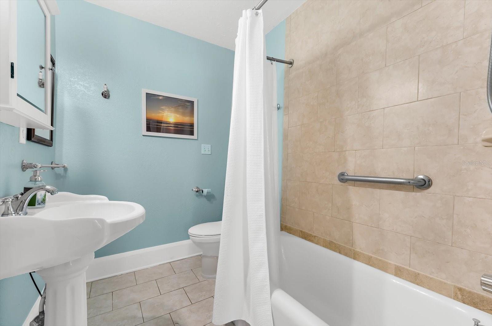 Image 11 of 42 For 2726 8th Avenue W