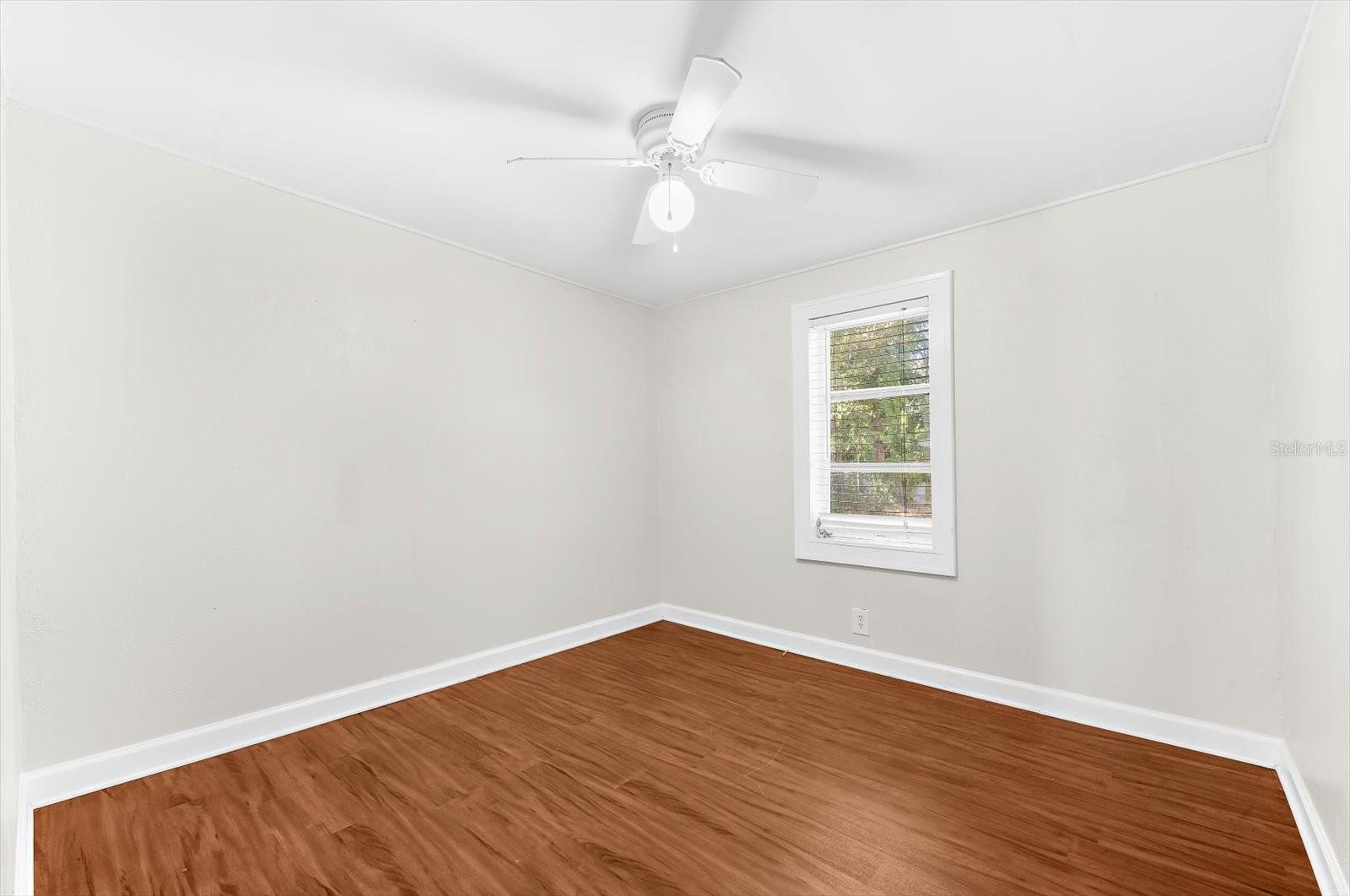 Image 16 of 42 For 2726 8th Avenue W