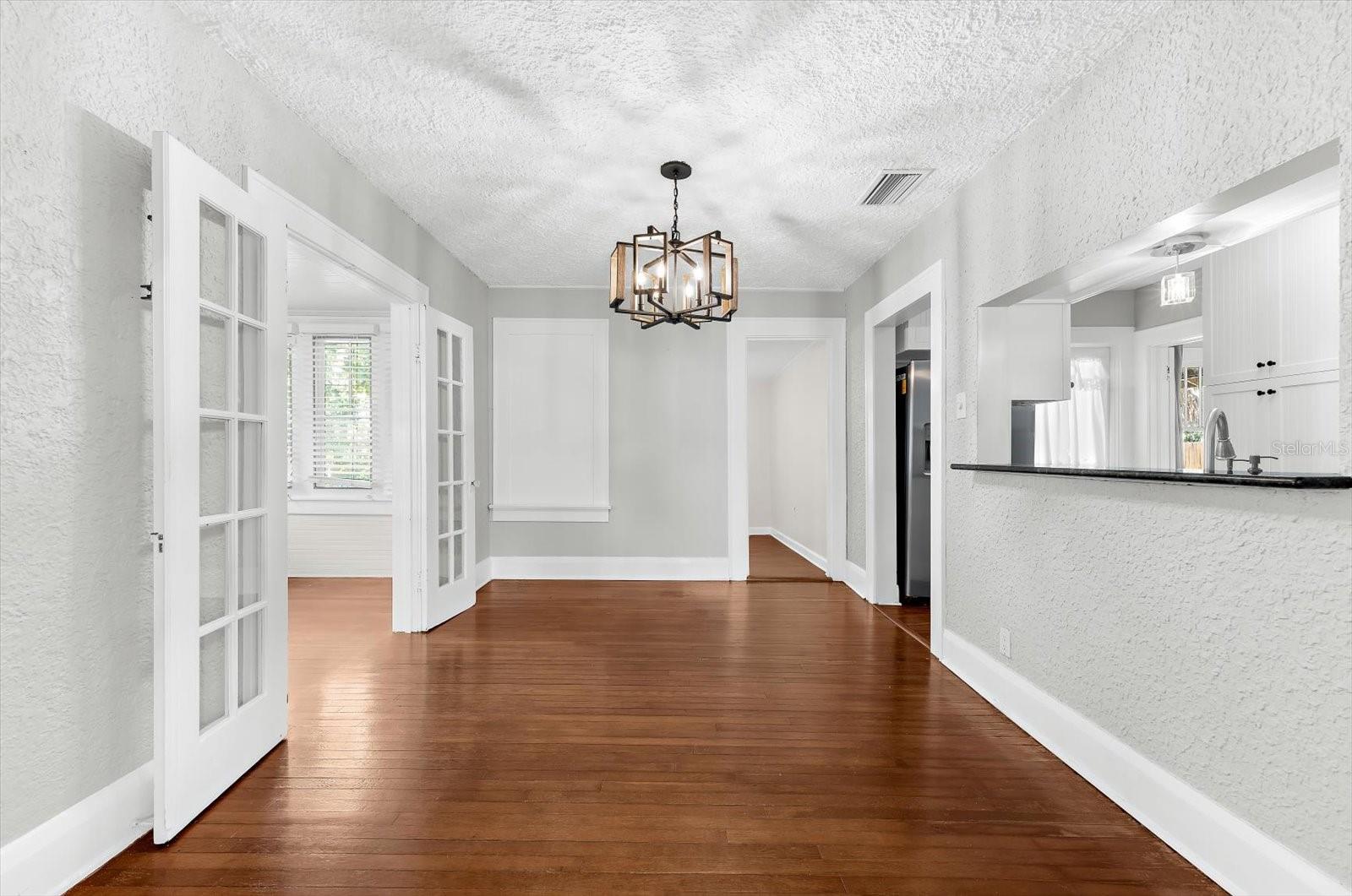 Image 19 of 42 For 2726 8th Avenue W