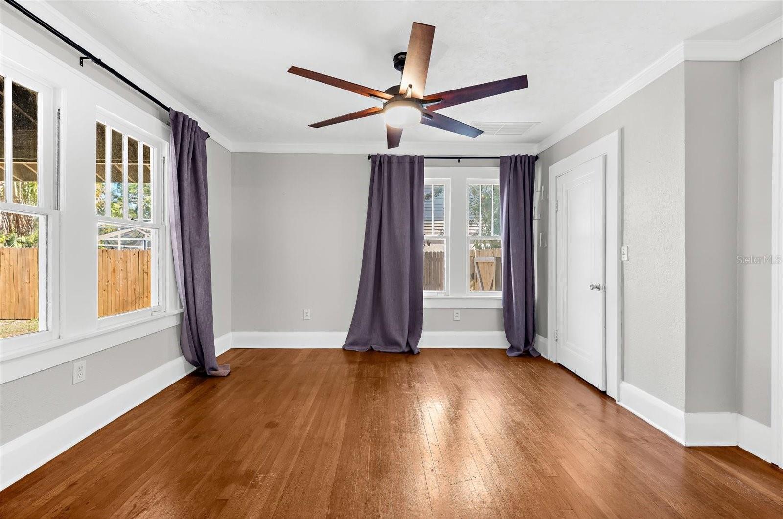 Image 26 of 42 For 2726 8th Avenue W