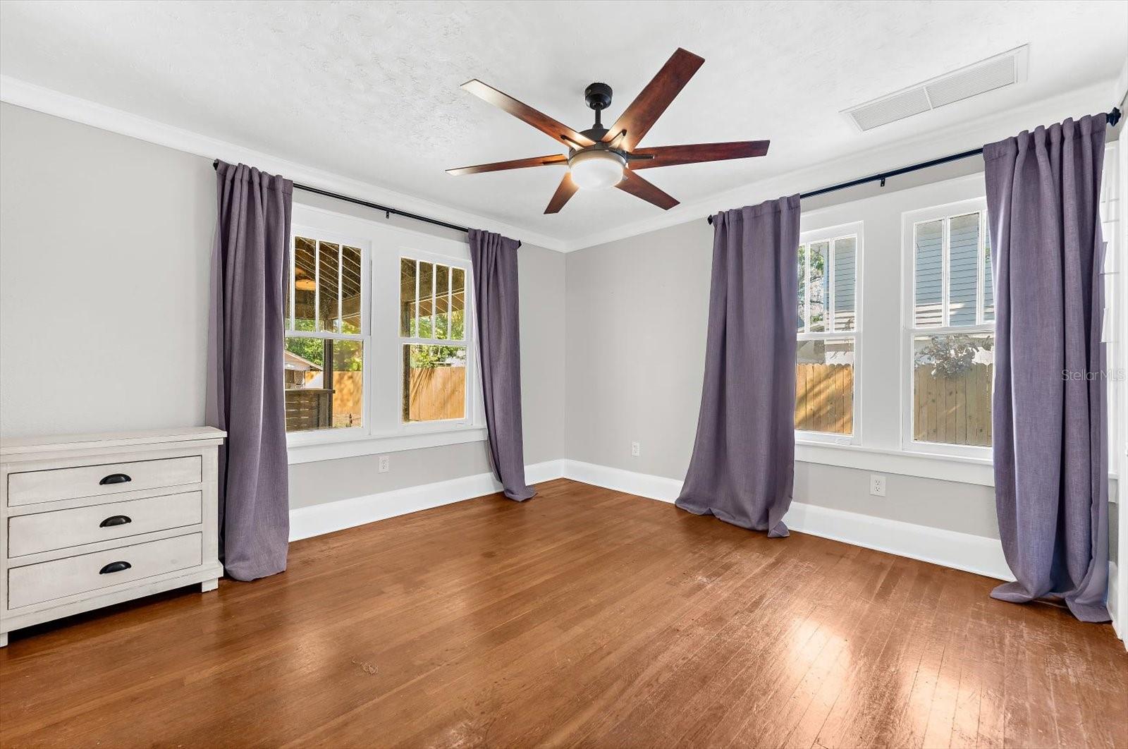 Image 27 of 42 For 2726 8th Avenue W