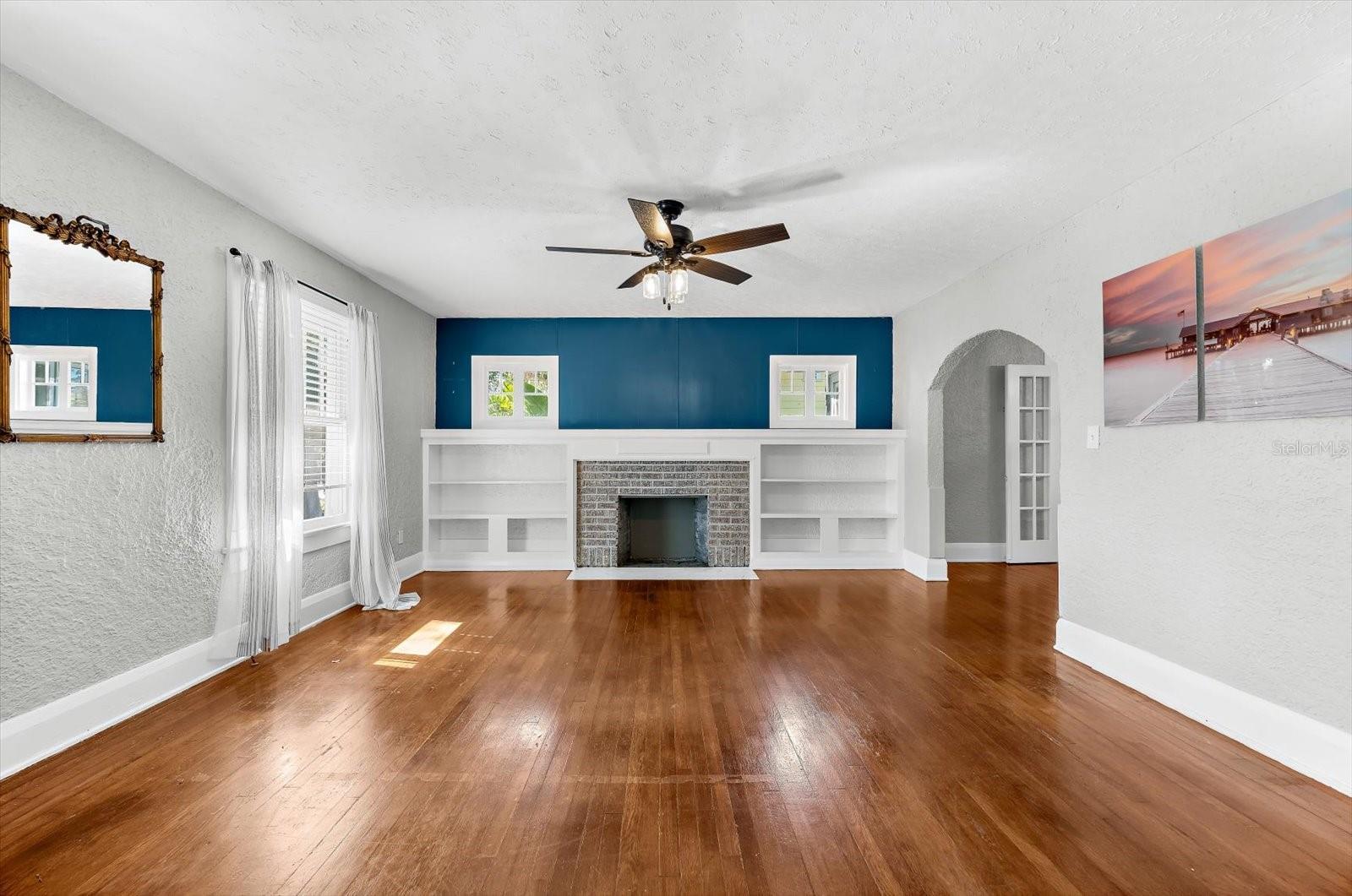 Image 5 of 42 For 2726 8th Avenue W