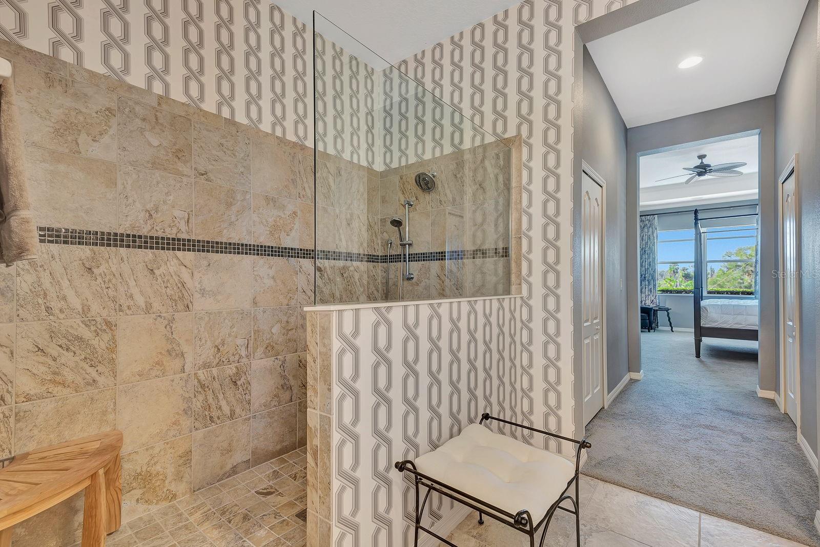 Image 35 of 56 For 1484 Hickory View Circle