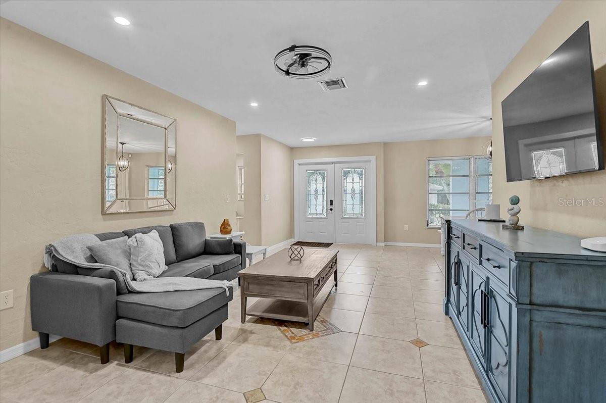 Image 2 of 32 For 7219 Bounty Drive