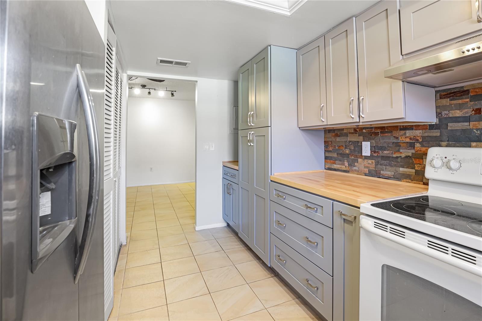 Image 13 of 15 For 1403 56th Street W 1403