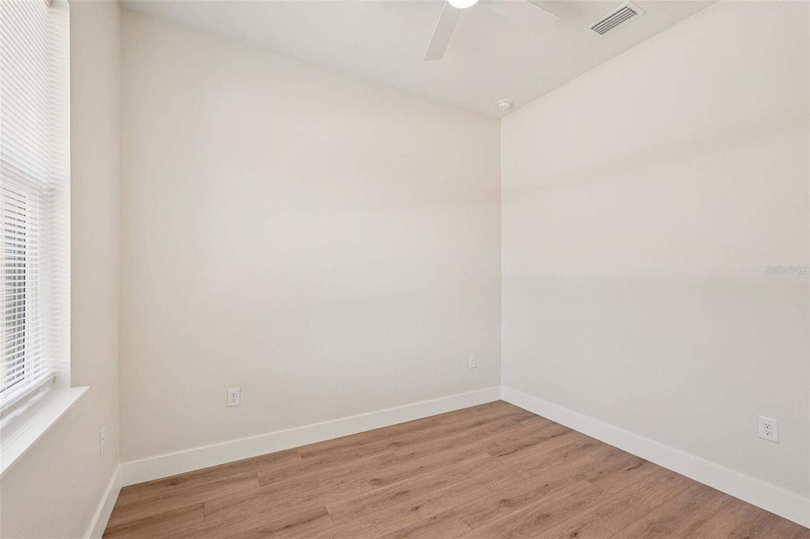 Image 37 of 49 For 136 Sequoyah Drive