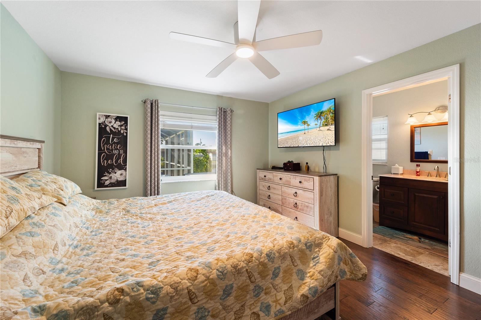 Image 10 of 27 For 12371 Minot Avenue