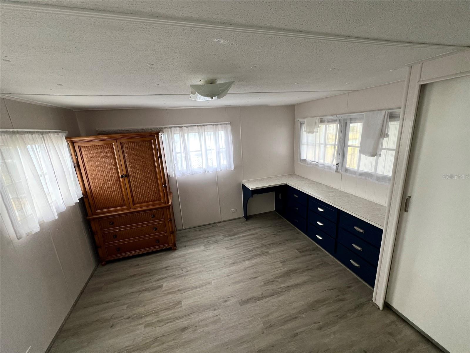 Image 10 of 25 For 5203 7th C Street E