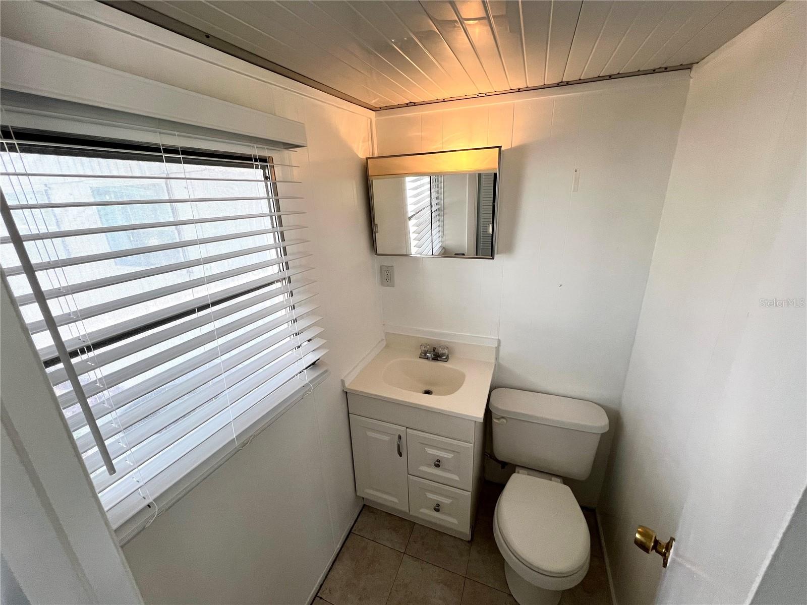 Image 19 of 25 For 5203 7th C Street E