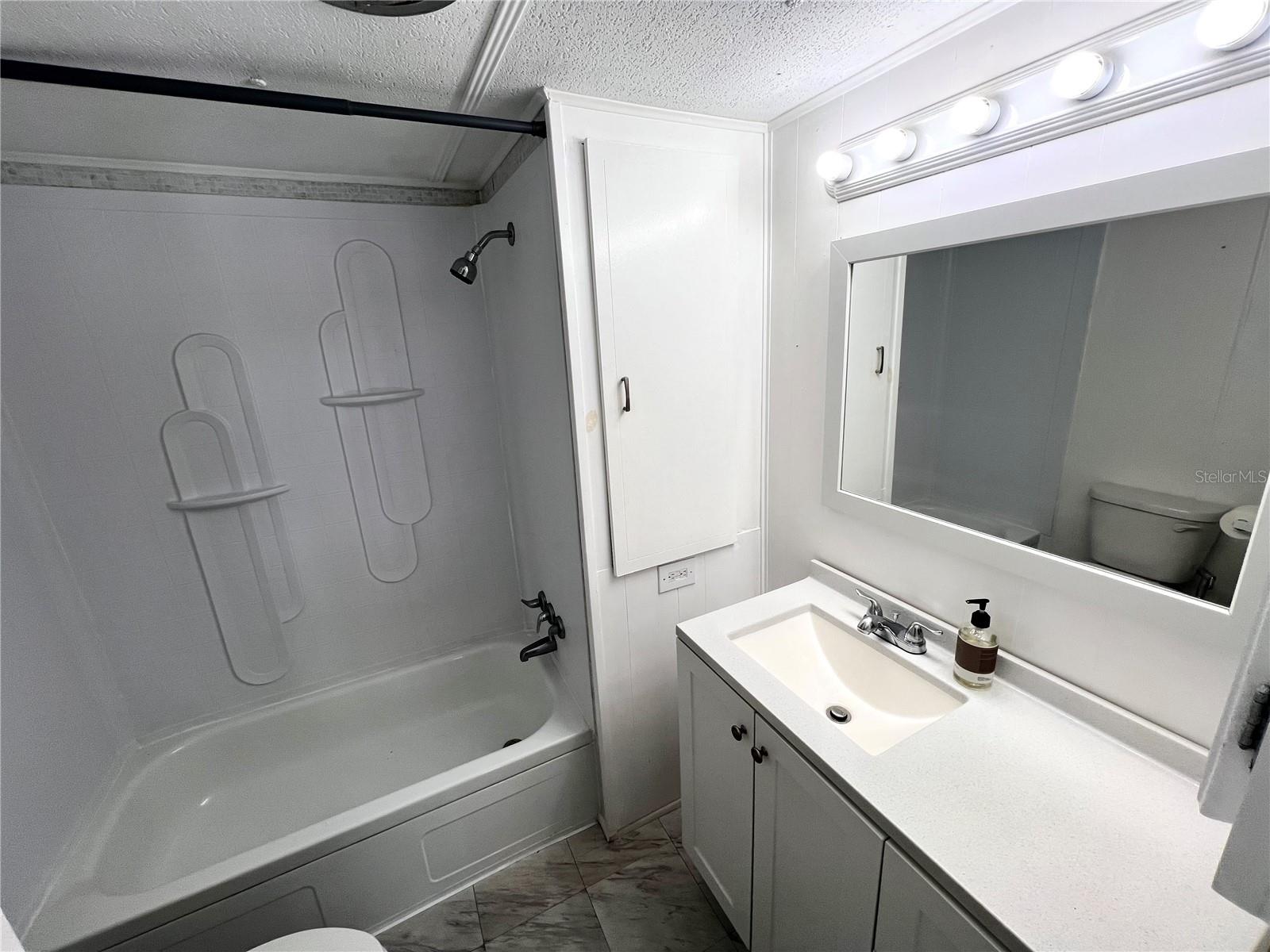 Image 6 of 25 For 5203 7th C Street E