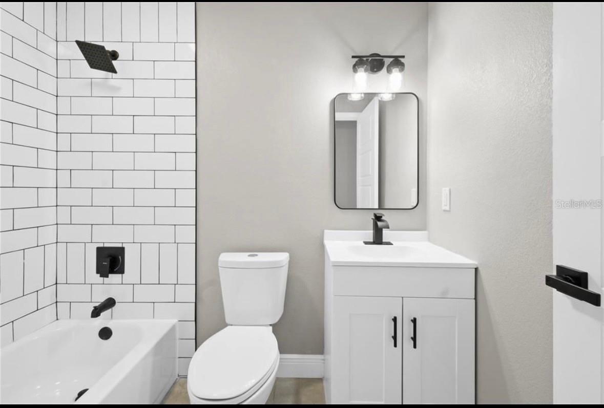 Image 9 of 16 For 2981 Crane Avenue