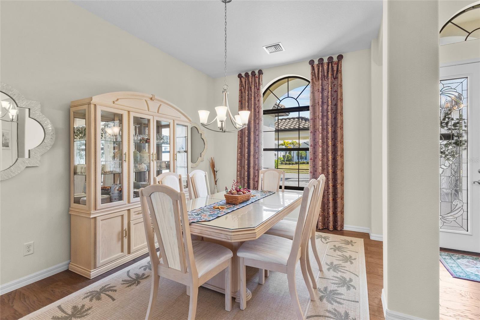 Image 13 of 66 For 576 Mast Drive