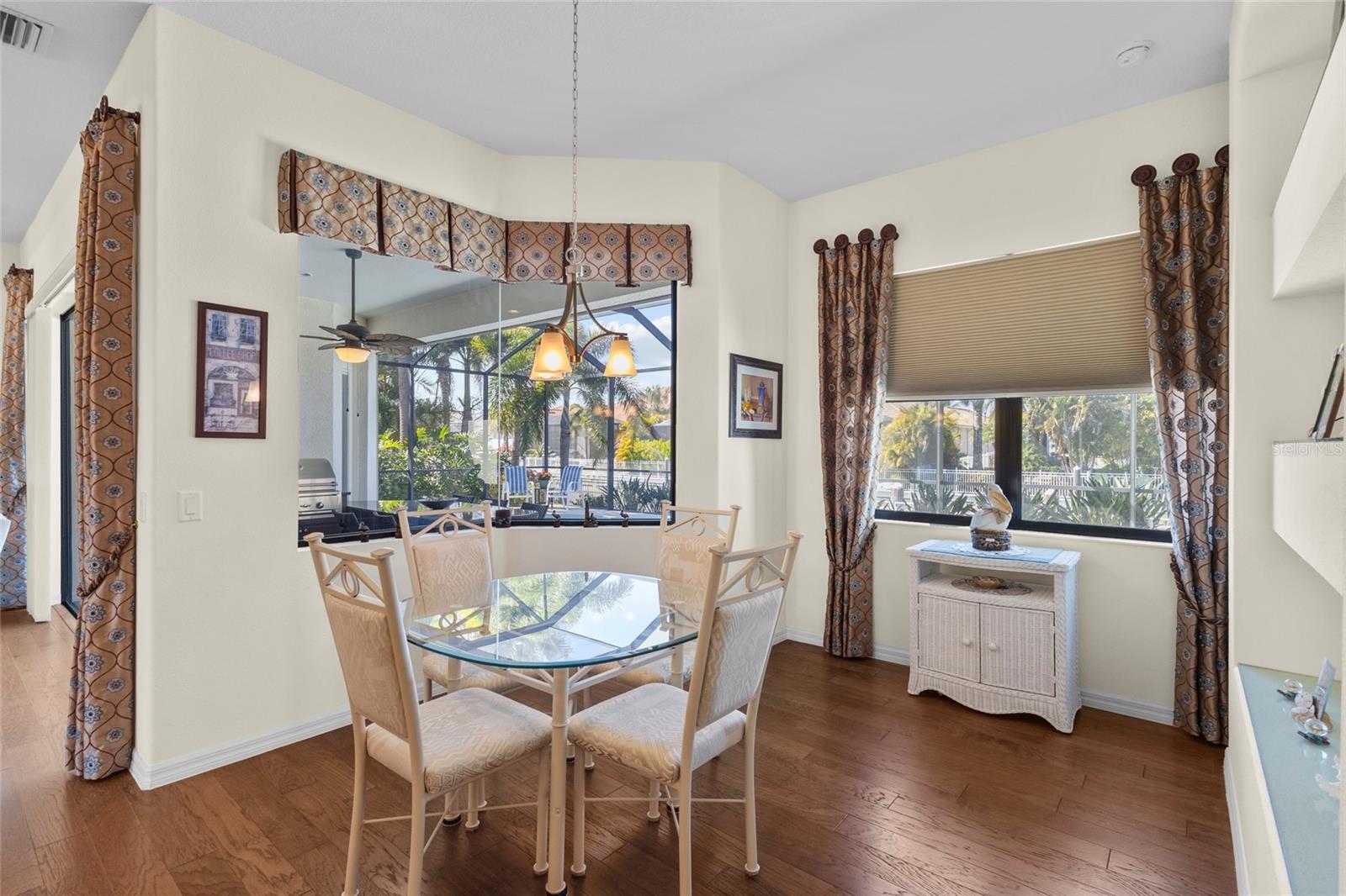 Image 18 of 66 For 576 Mast Drive