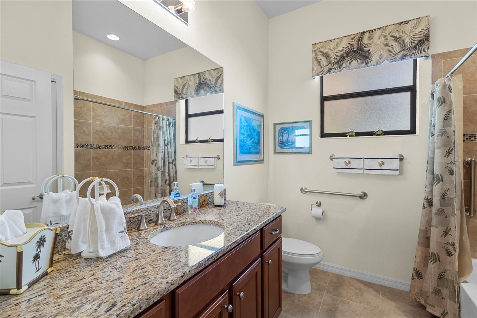 Image 37 of 66 For 576 Mast Drive