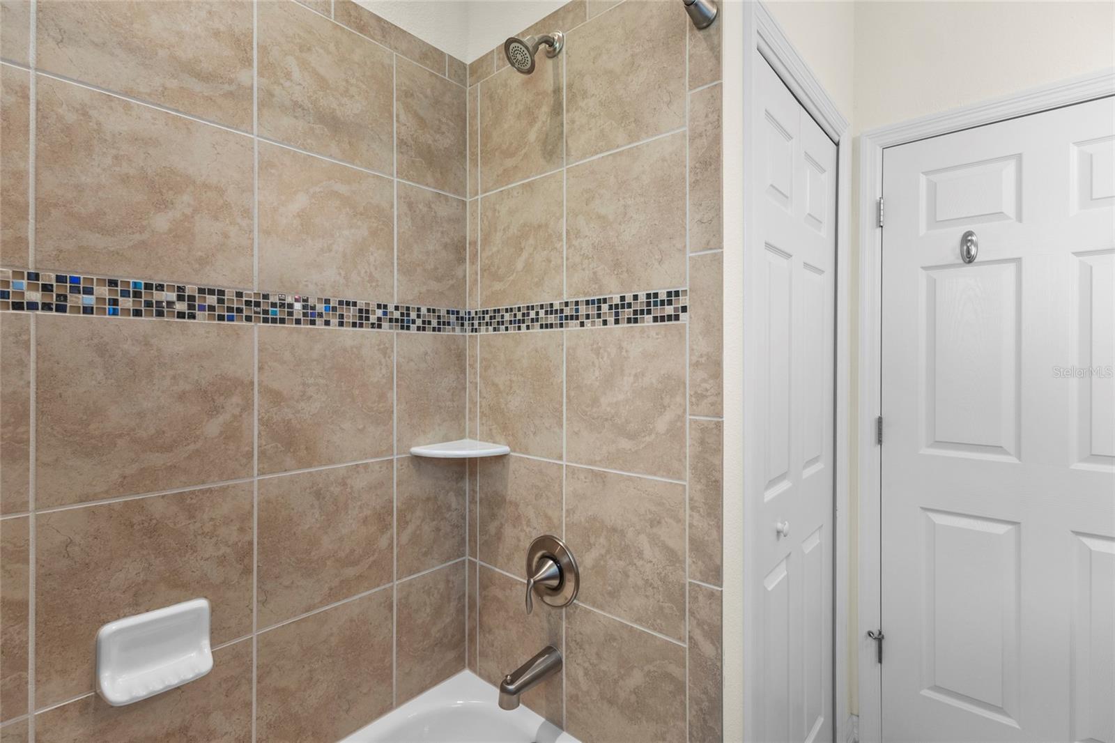 Image 38 of 66 For 576 Mast Drive