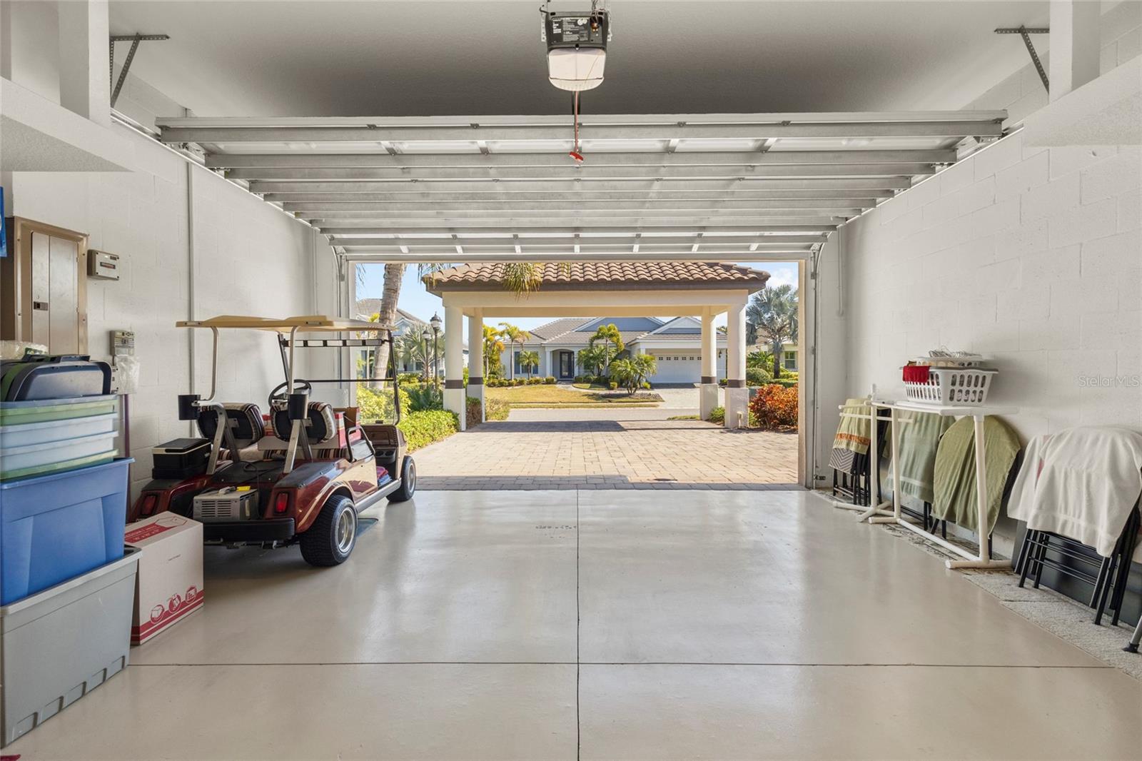 Image 47 of 66 For 576 Mast Drive