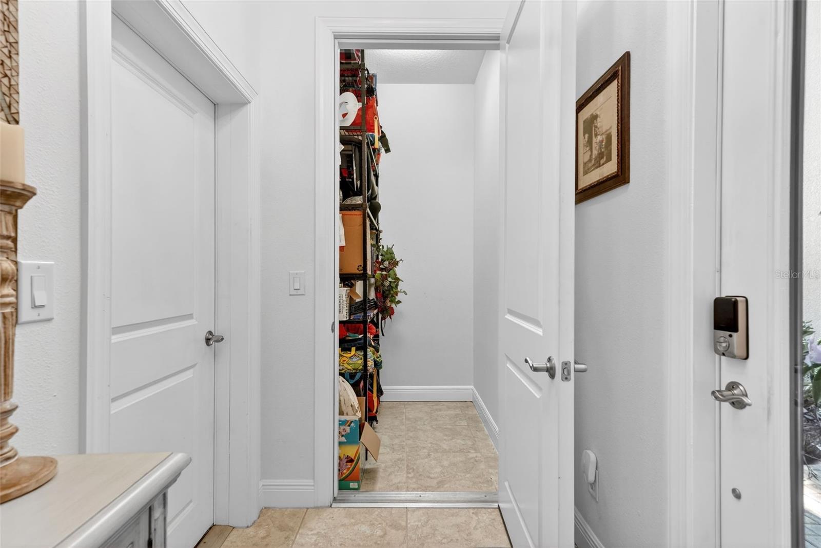 Image 11 of 89 For 1251 Riverscape Street