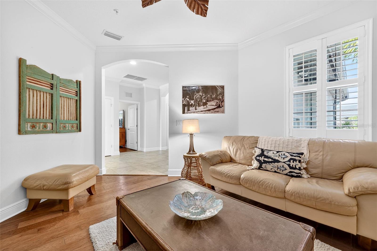 Image 14 of 89 For 1251 Riverscape Street