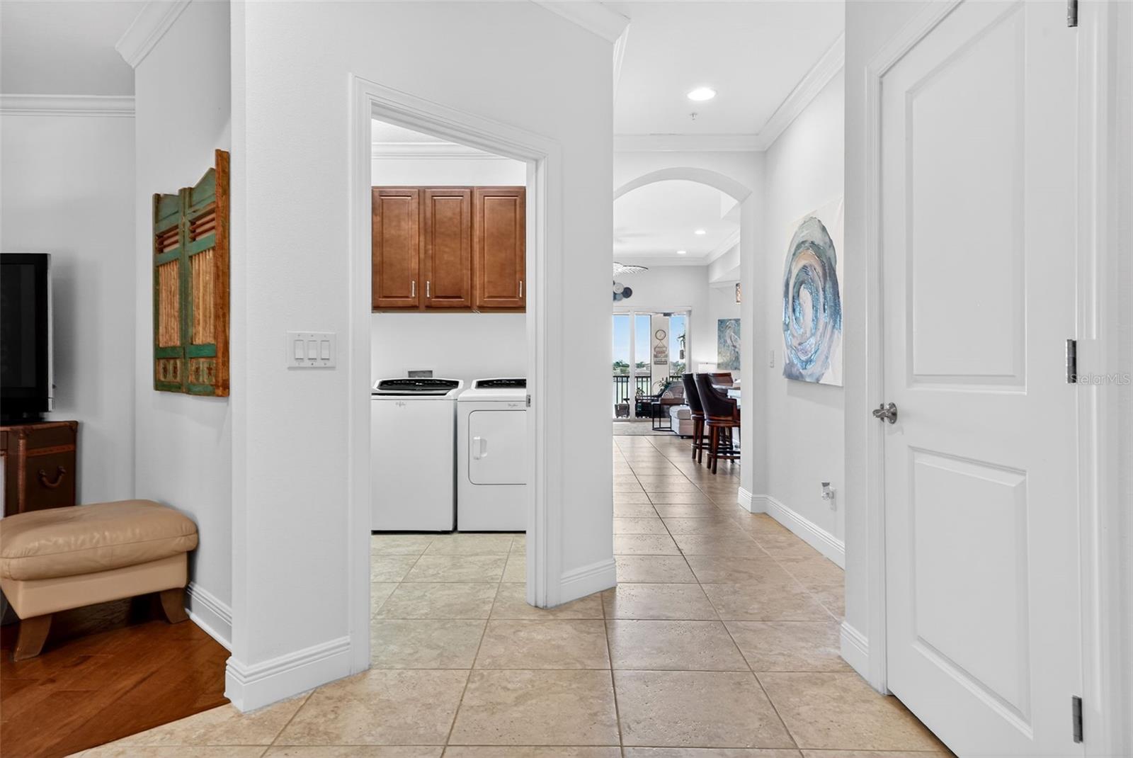 Image 15 of 89 For 1251 Riverscape Street