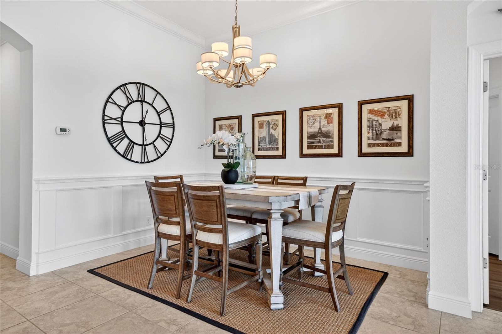 Image 18 of 89 For 1251 Riverscape Street