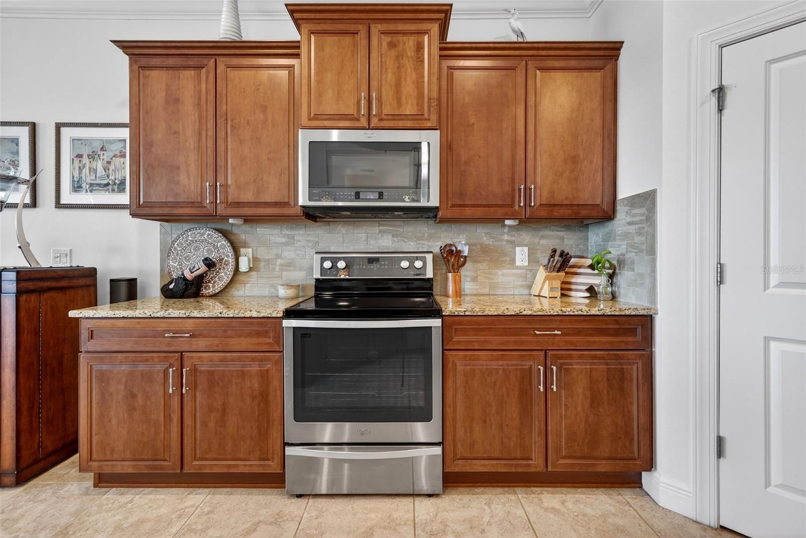 Image 26 of 89 For 1251 Riverscape Street