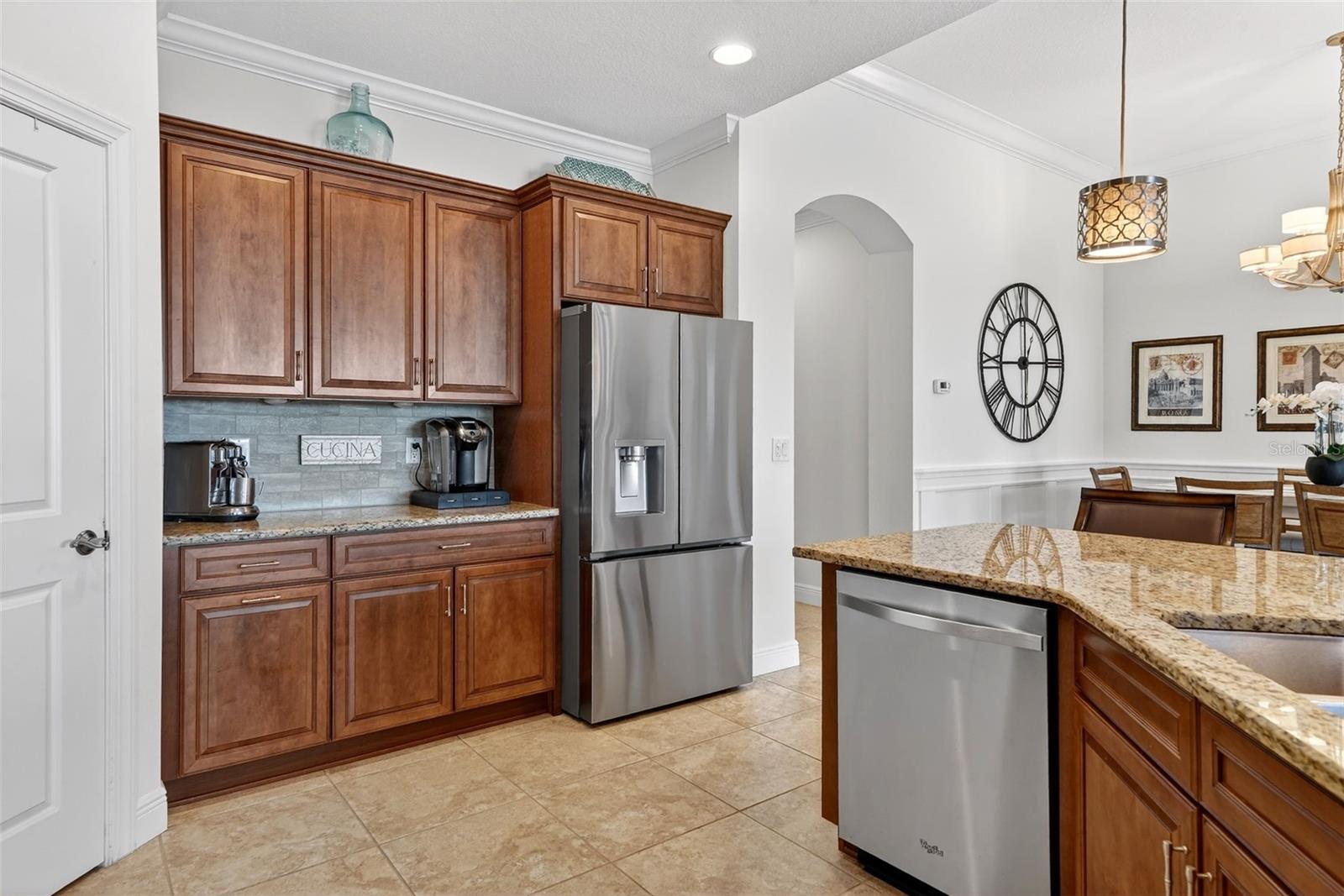 Image 28 of 89 For 1251 Riverscape Street