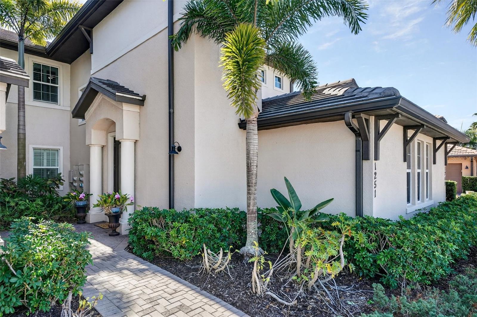 Image 7 of 89 For 1251 Riverscape Street