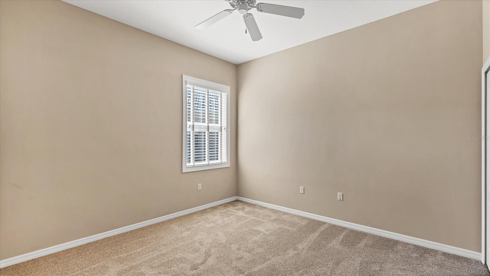 Image 24 of 42 For 6207 46th Court E