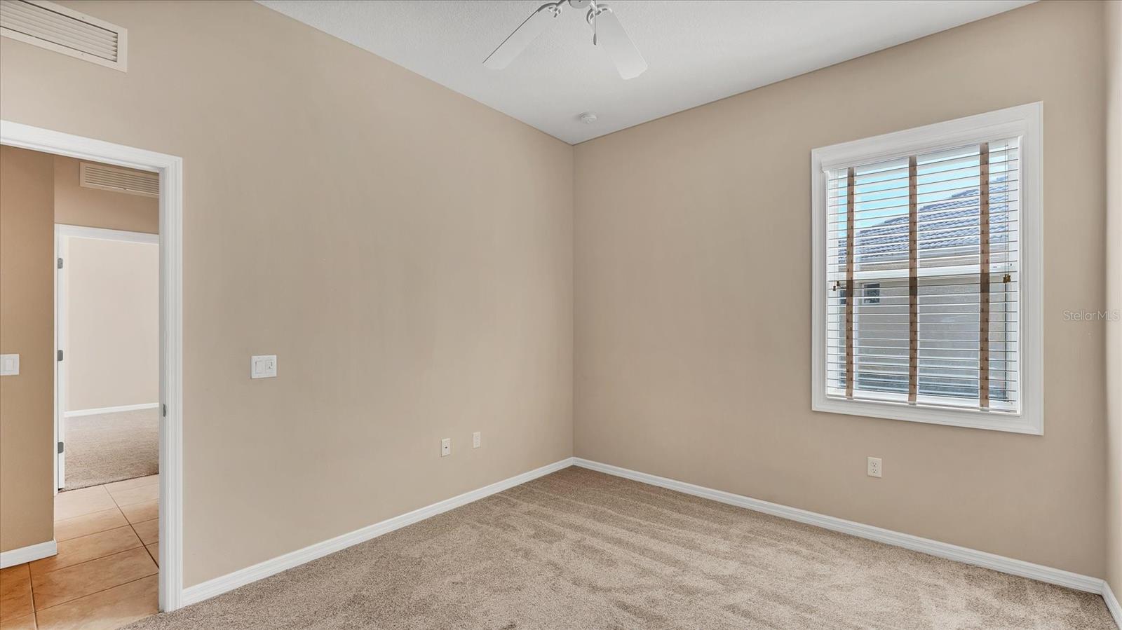 Image 25 of 42 For 6207 46th Court E