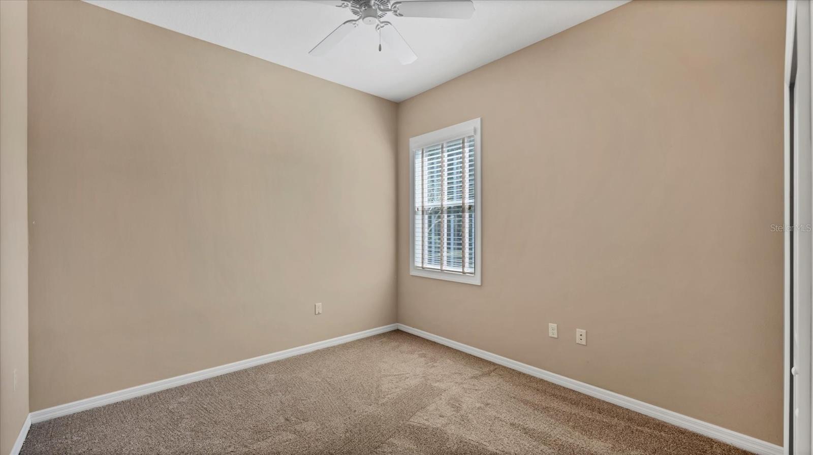 Image 27 of 42 For 6207 46th Court E