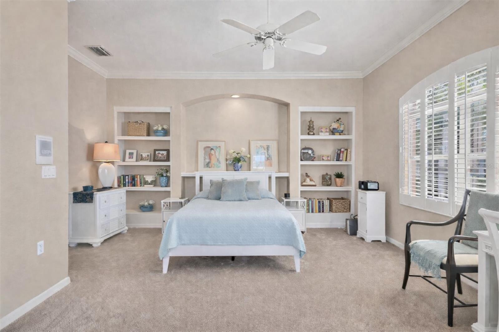 Image 26 of 57 For 8172 Collingwood Court