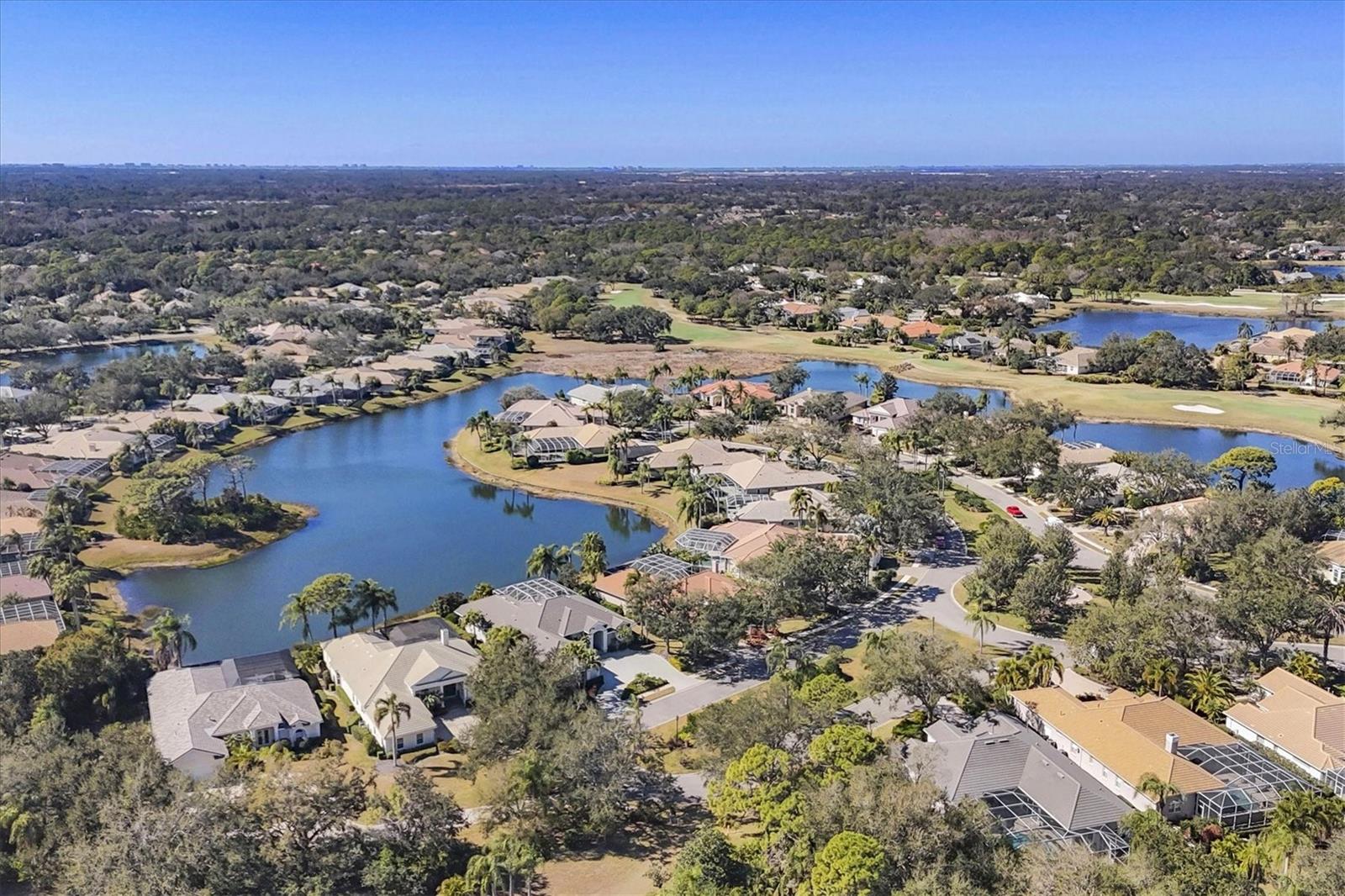 Image 36 of 57 For 8172 Collingwood Court