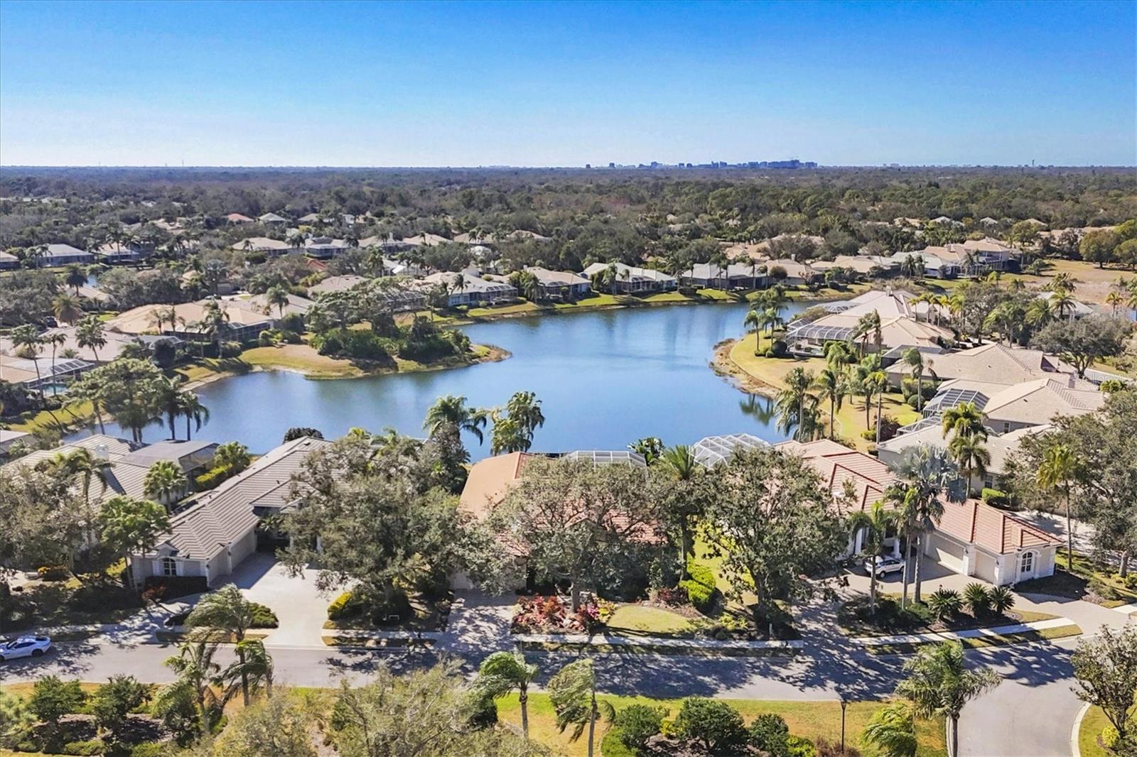 Image 37 of 57 For 8172 Collingwood Court