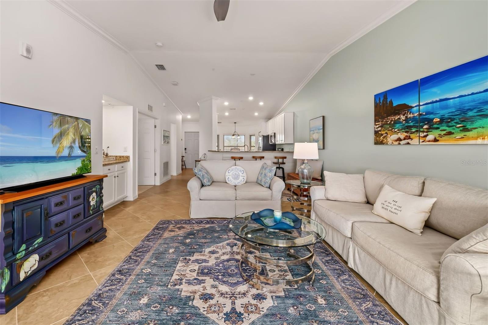 Image 19 of 86 For 5604 Palmer Circle 206