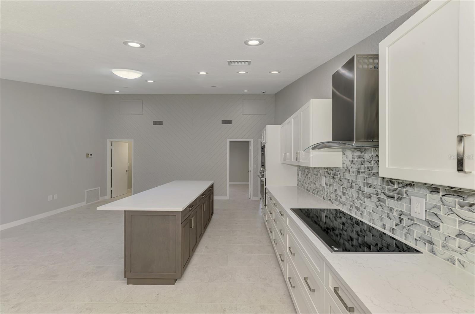 Image 19 of 53 For 1224 View Drive