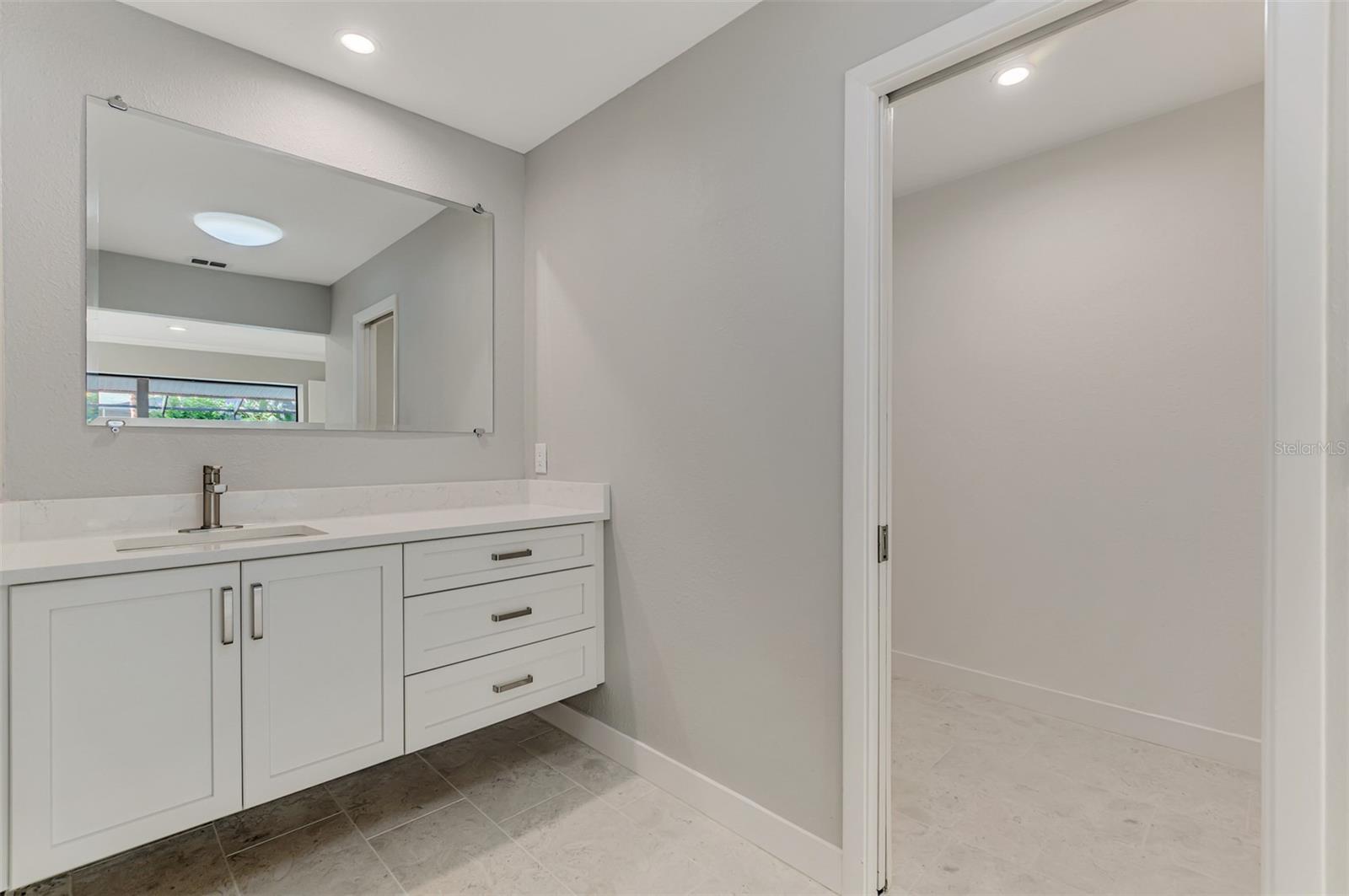 Image 29 of 53 For 1224 View Drive