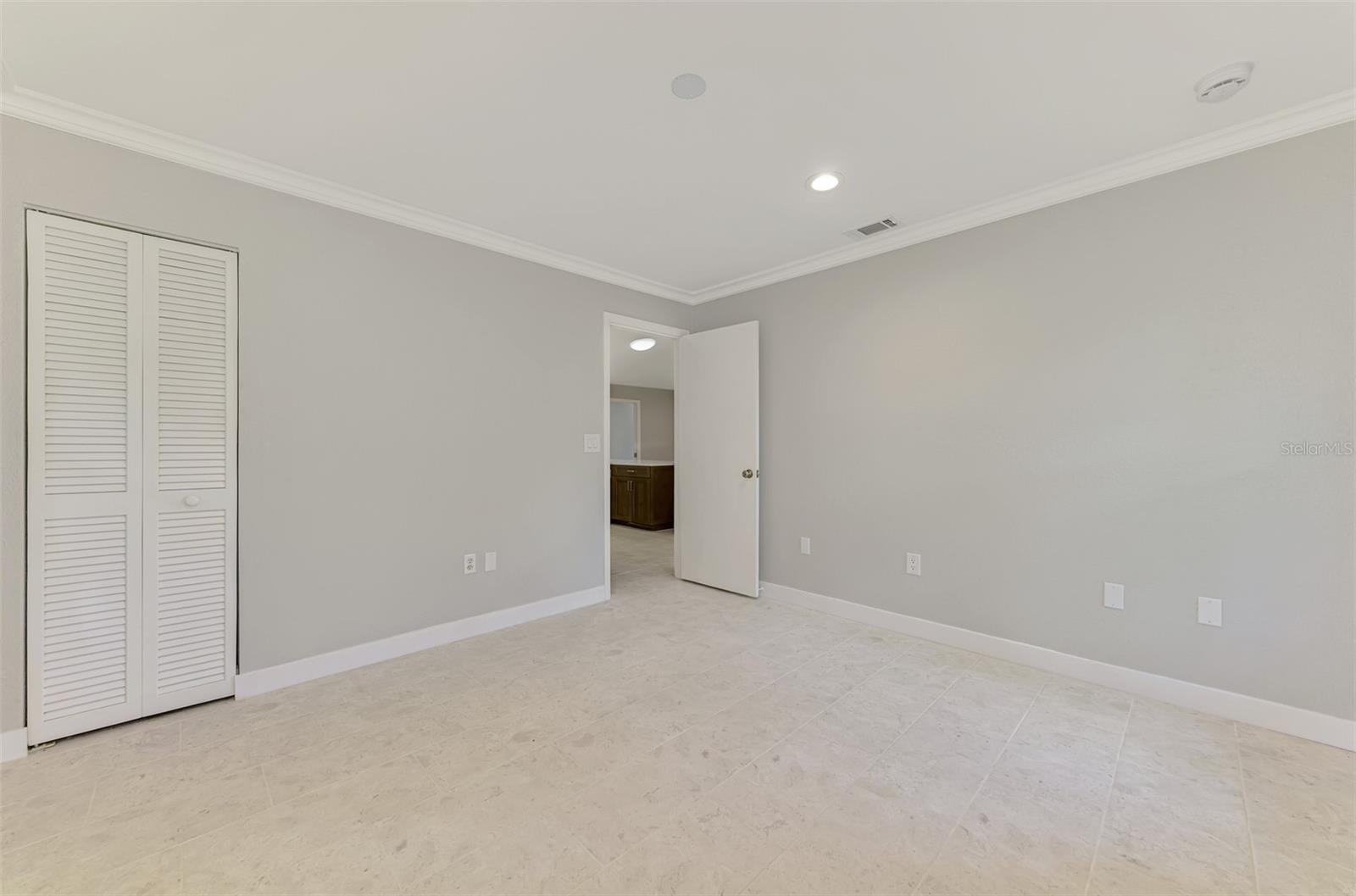 Image 31 of 53 For 1224 View Drive