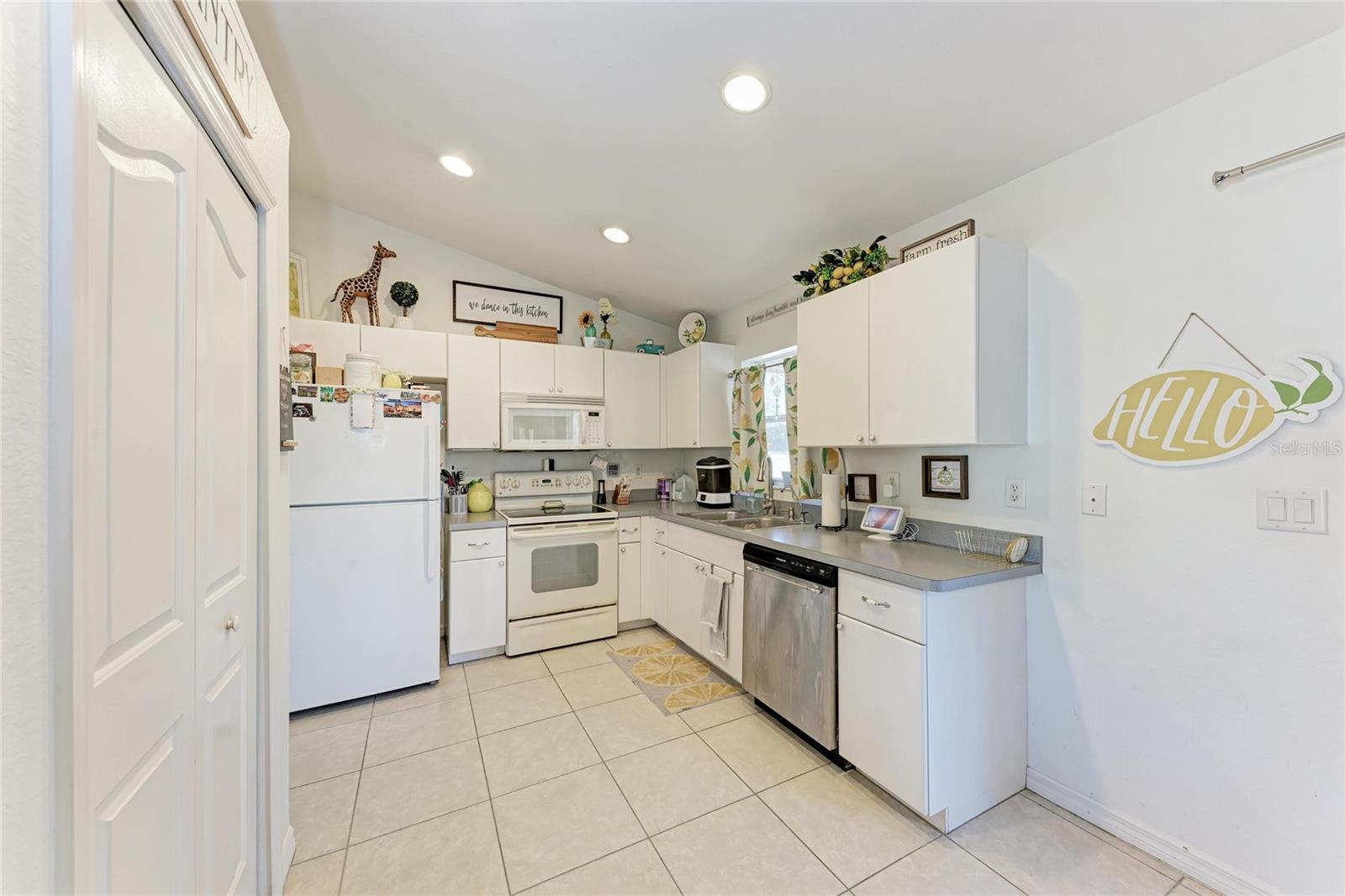 Image 8 of 33 For 2661 Pronto Lane