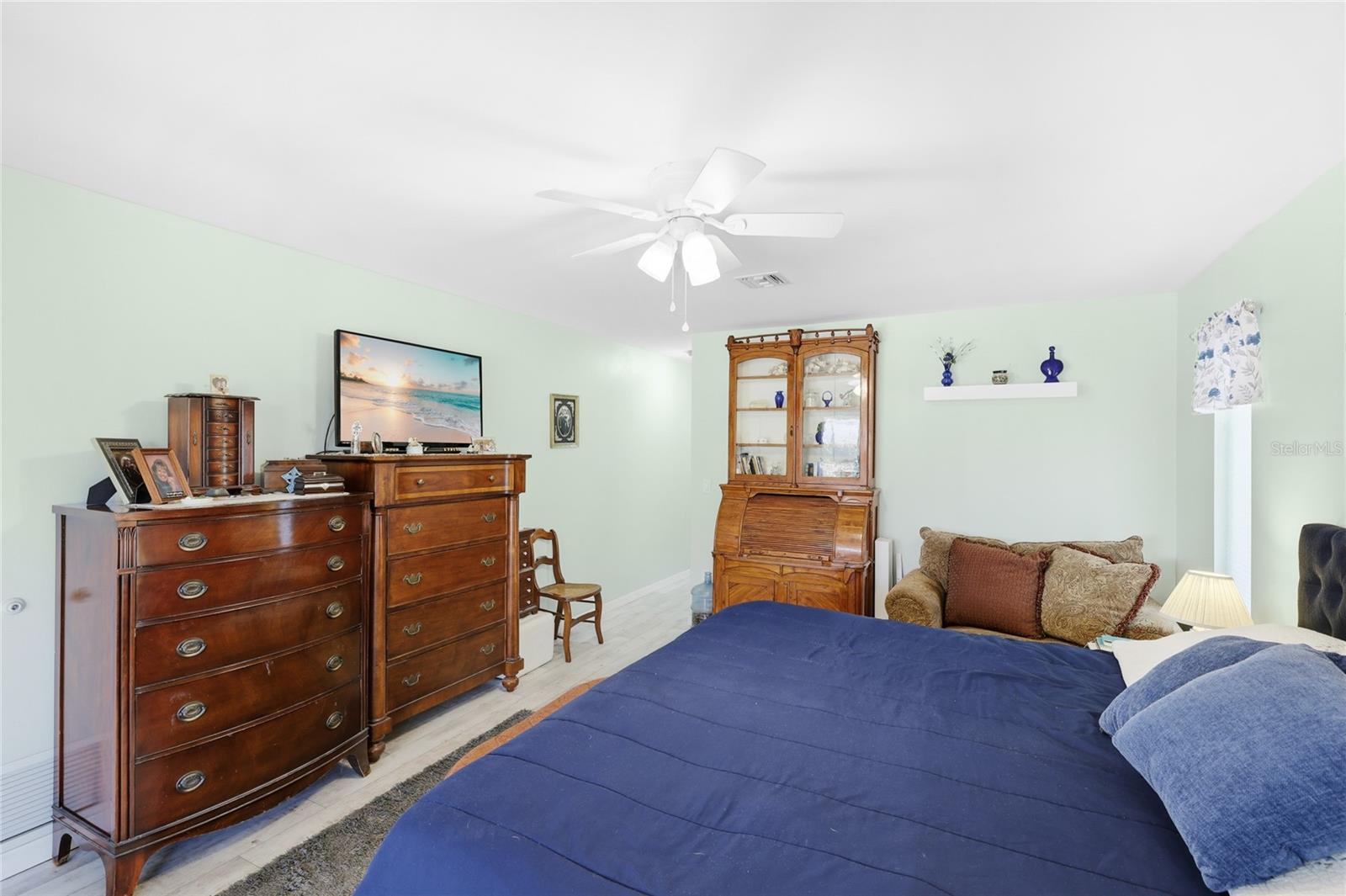 Image 15 of 37 For 5314 Neville Terrace