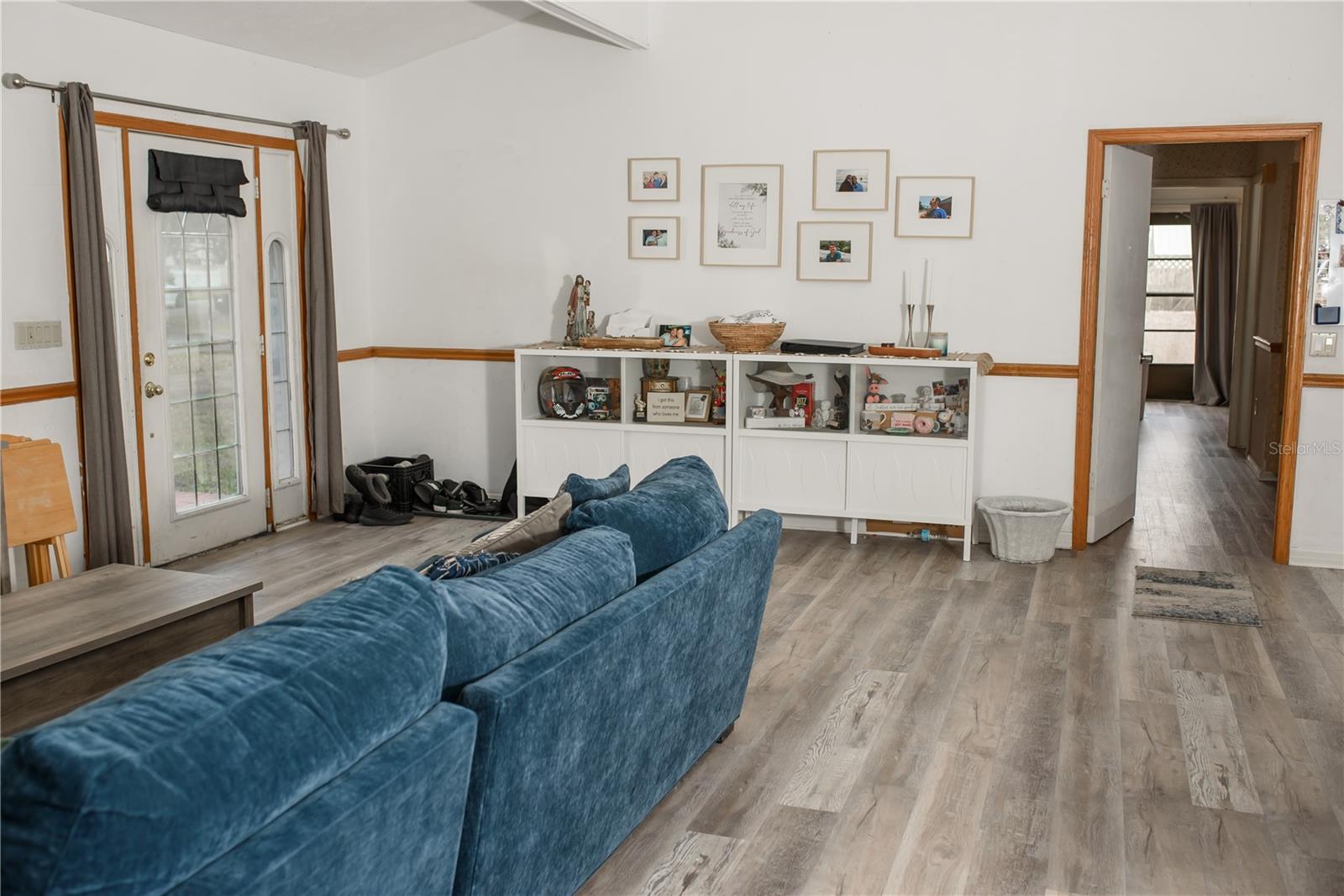 Image 2 of 26 For 5644 Antoinette Street