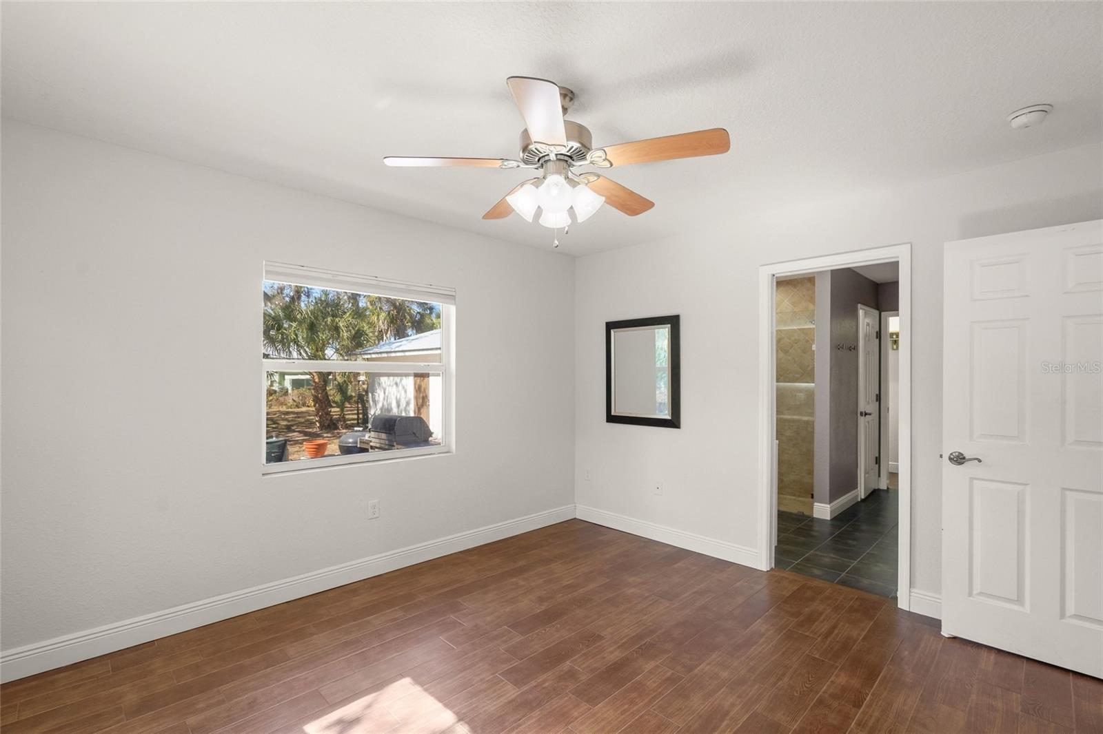 Image 16 of 30 For 6520 Quonset Road