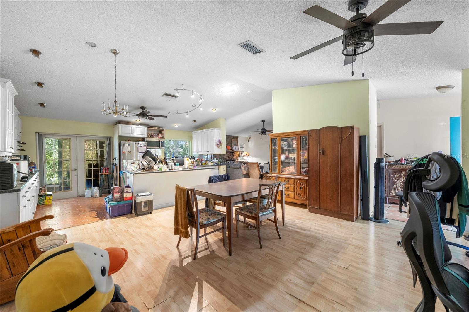 Image 3 of 15 For 2439 Feiffer Circle