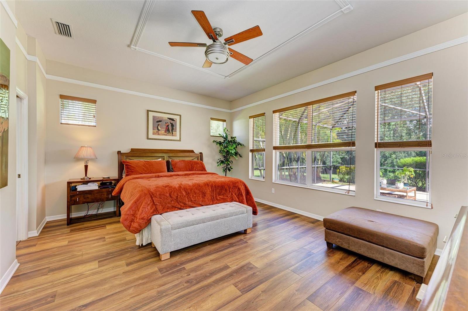 Image 19 of 77 For 11770 Hidden Forest Loop