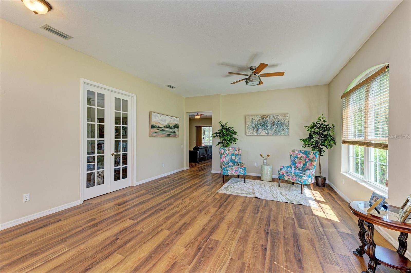 Image 8 of 77 For 11770 Hidden Forest Loop