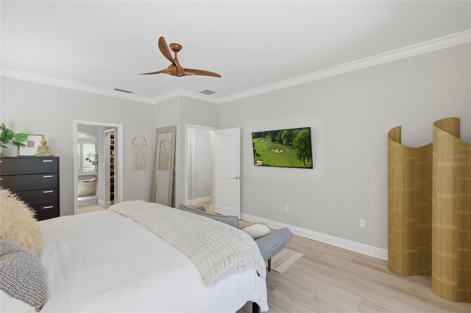 Image 15 of 41 For 7321 Links Court