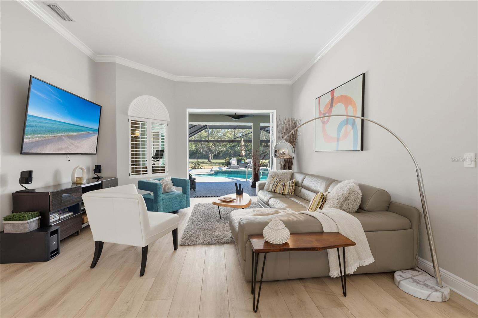 Image 3 of 41 For 7321 Links Court