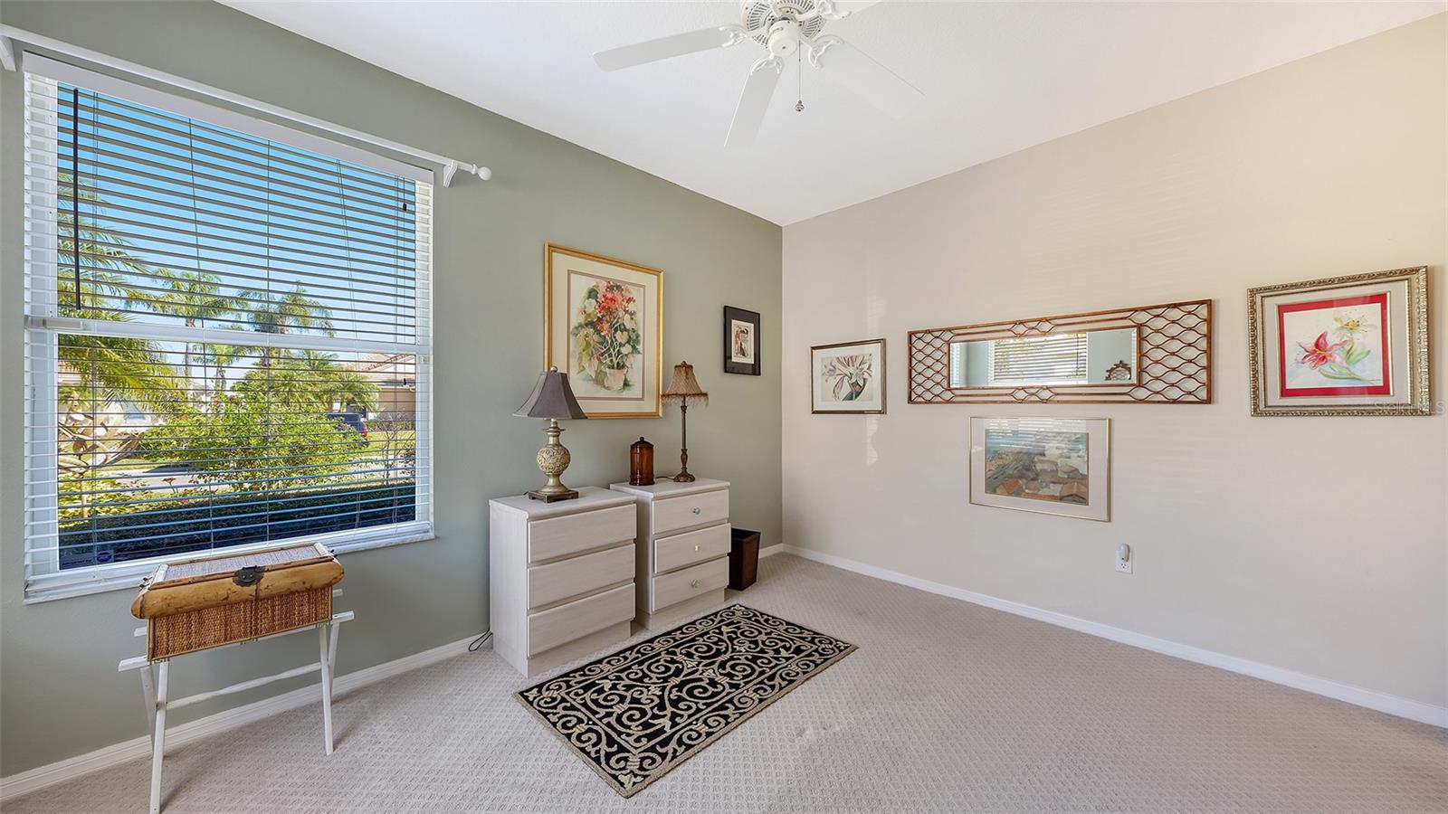 Image 18 of 70 For 4062 Caddie Drive E