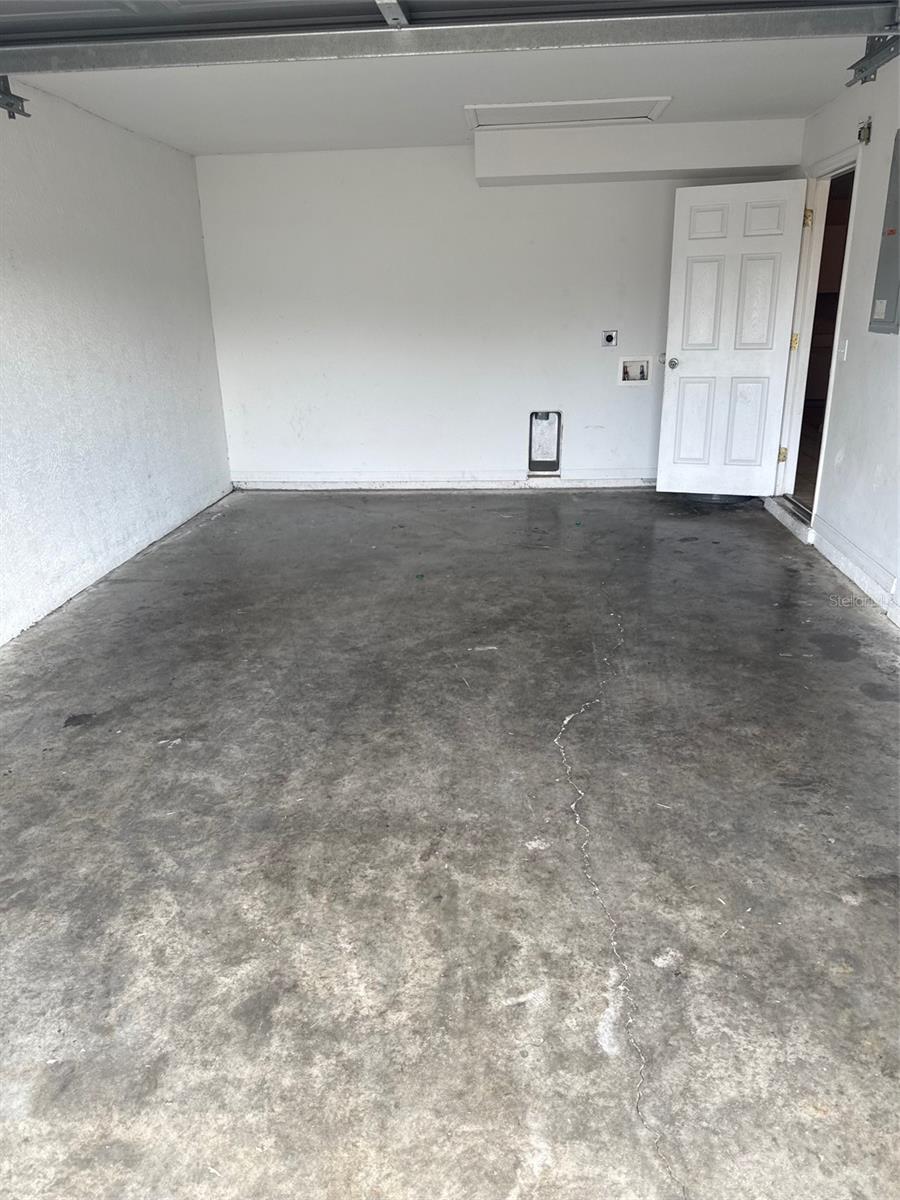 Image 14 of 14 For 1129 Graystone Avenue